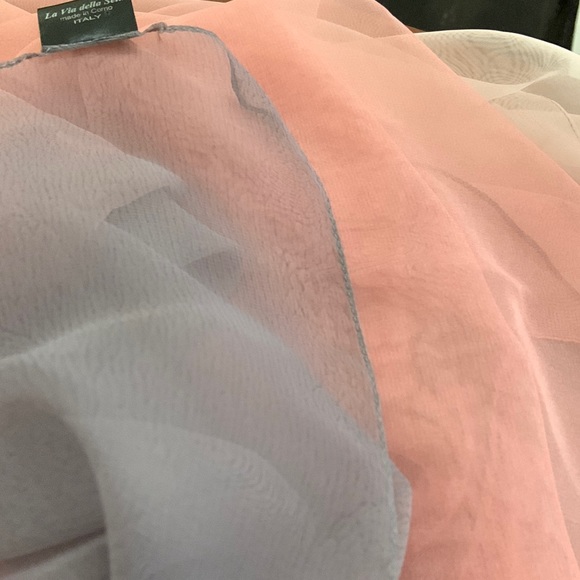 La via della seta scarf made in como Italy 100%chiffon - Picture 2 of 8